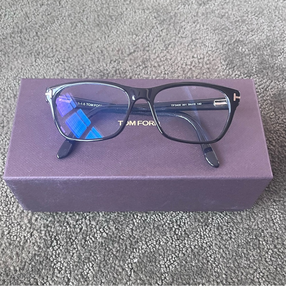 Tom Ford TF5404 black frame